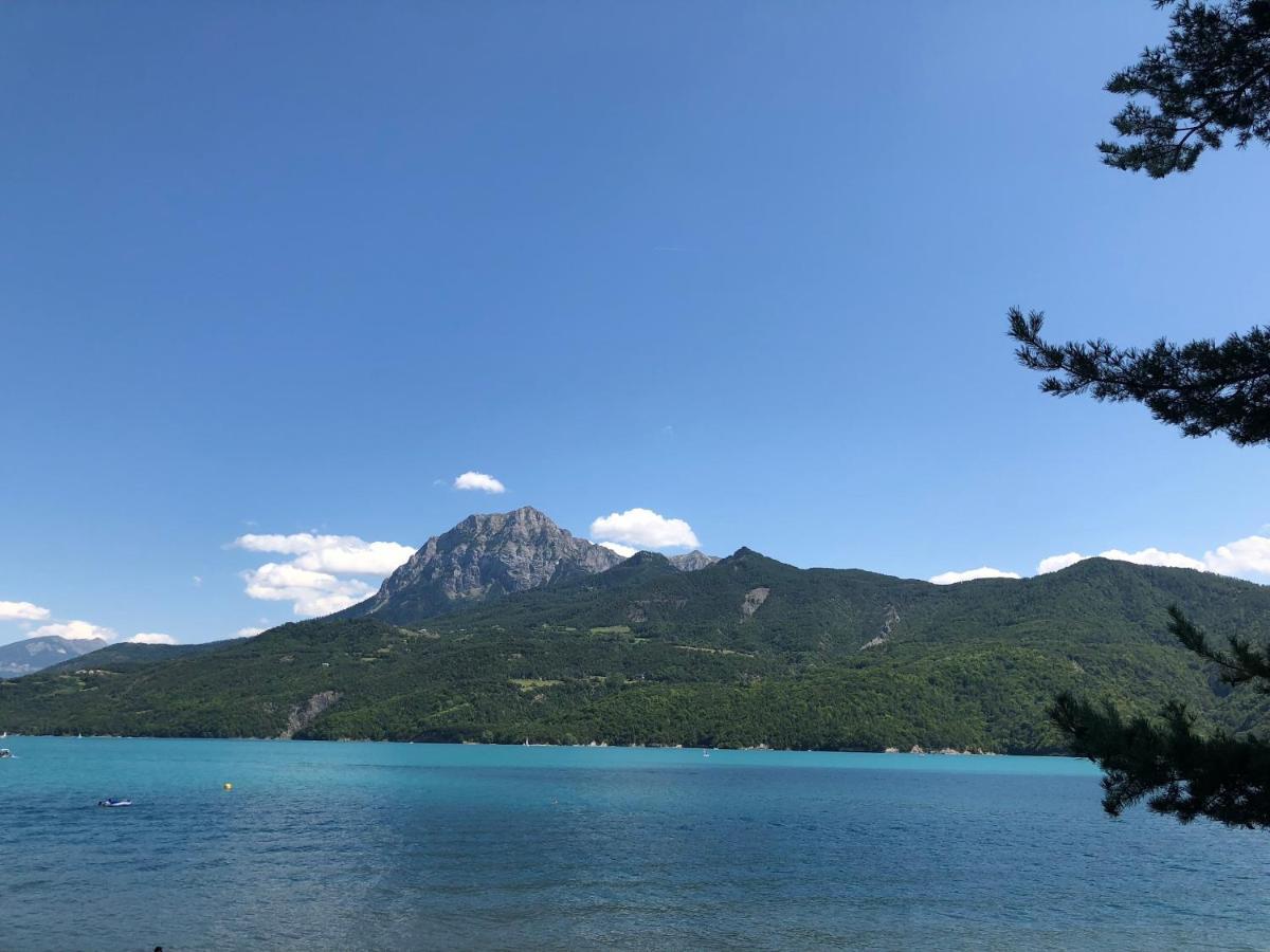 Embrun - Appartement 4/6 Personnes Avec Exterieurs Zewnętrze zdjęcie