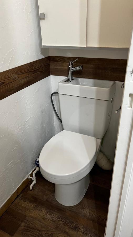 Embrun - Appartement 4/6 Personnes Avec Exterieurs Zewnętrze zdjęcie